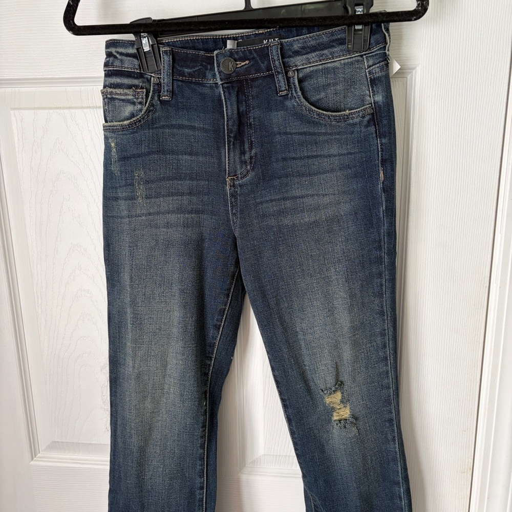 Kut from the Kloth Women's Dark Blue cropped jeans